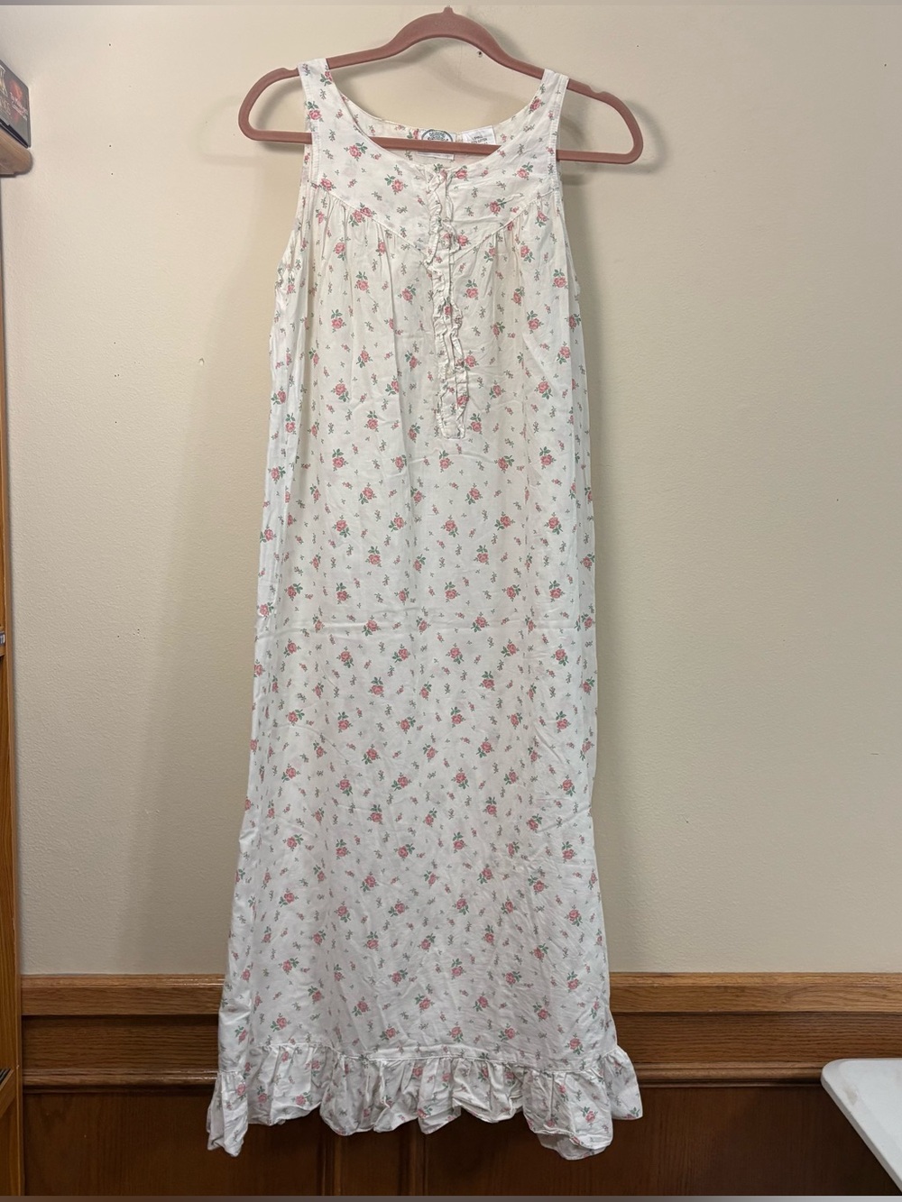 Laura Ashley Vintage Floral Nightgown Soft Cotton Ruffle Hem S Made in USA